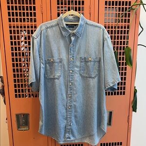 Polo by Ralph Lauren vintage Light Blue Denim Short Sleeve Shirt. Size XL. EUC